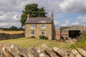 Beautifully Appointed Farmhouse with Stunning View